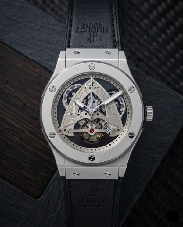 Hublot Classic Skeleton
