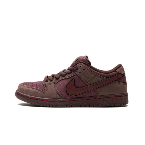 Nike Dunk Low SB City Of Love - Burgundy Crush